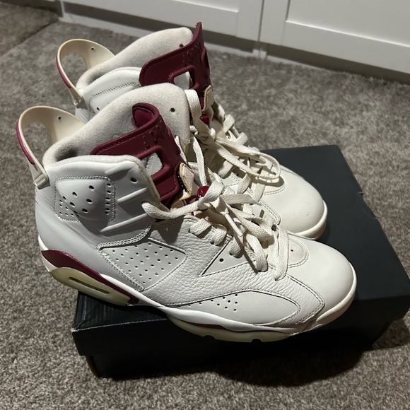 Jordan Other - Jordan 6 retro Maroon 2015 size 8.5 mens